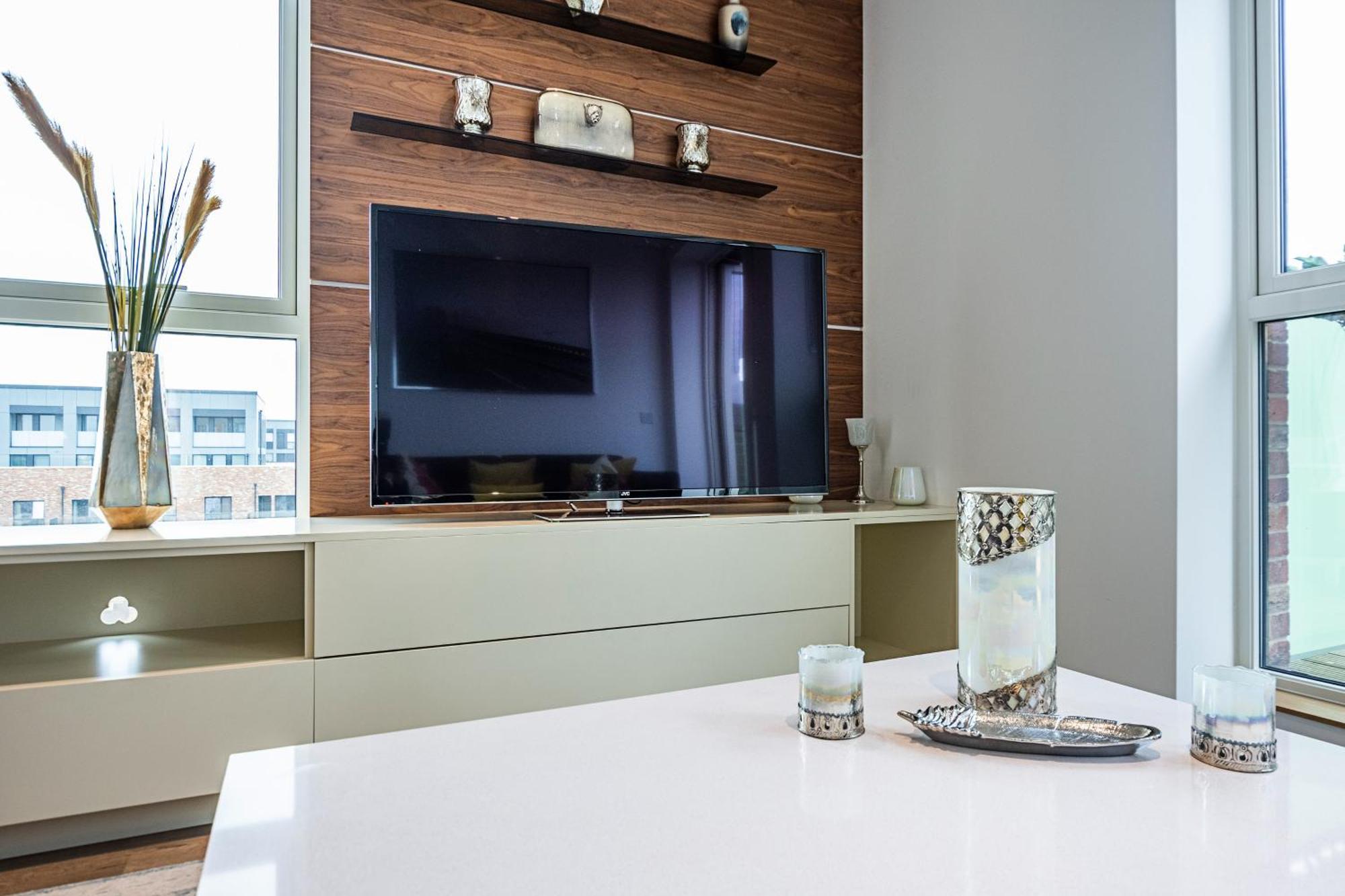 Chiswick Park 3 Bed 3 Bath West London - Parking Apartment Luaran gambar