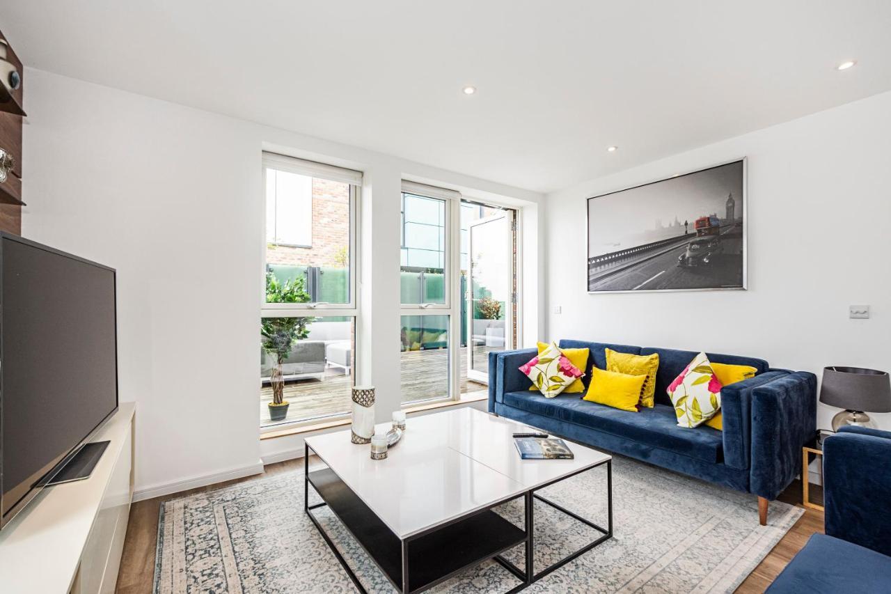Chiswick Park 3 Bed 3 Bath West London - Parking Apartment Luaran gambar
